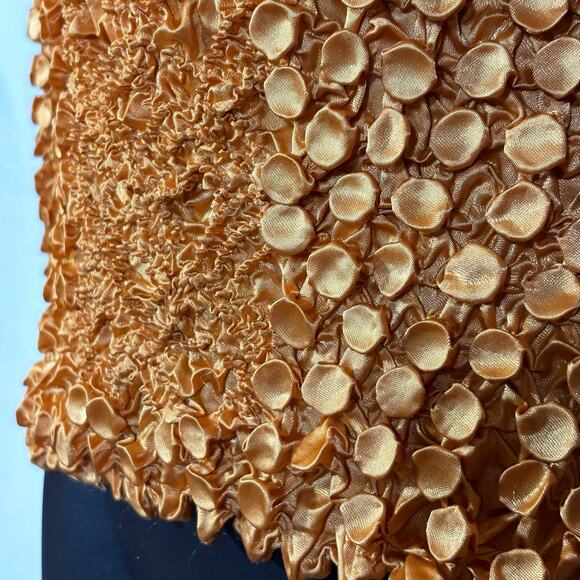 Popcorn Top Gold Tan Bubble Crinkle Super Stretchy Shirt Short Sleeve 90s Y2K - Picture 5 of 10